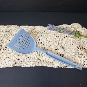 Vintage Ekco USA Blue Plastic Nylon Slotted Turner Spatula Kitchen Tool
